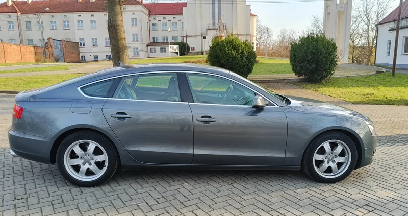 Audi A5 cena 43700 przebieg: 230000, rok produkcji 2011 z Jasło małe 46